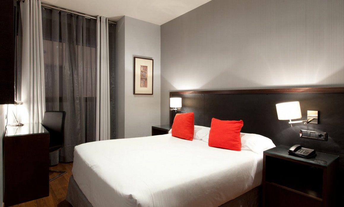 Suites Center Barcelona Eksteriør bilde