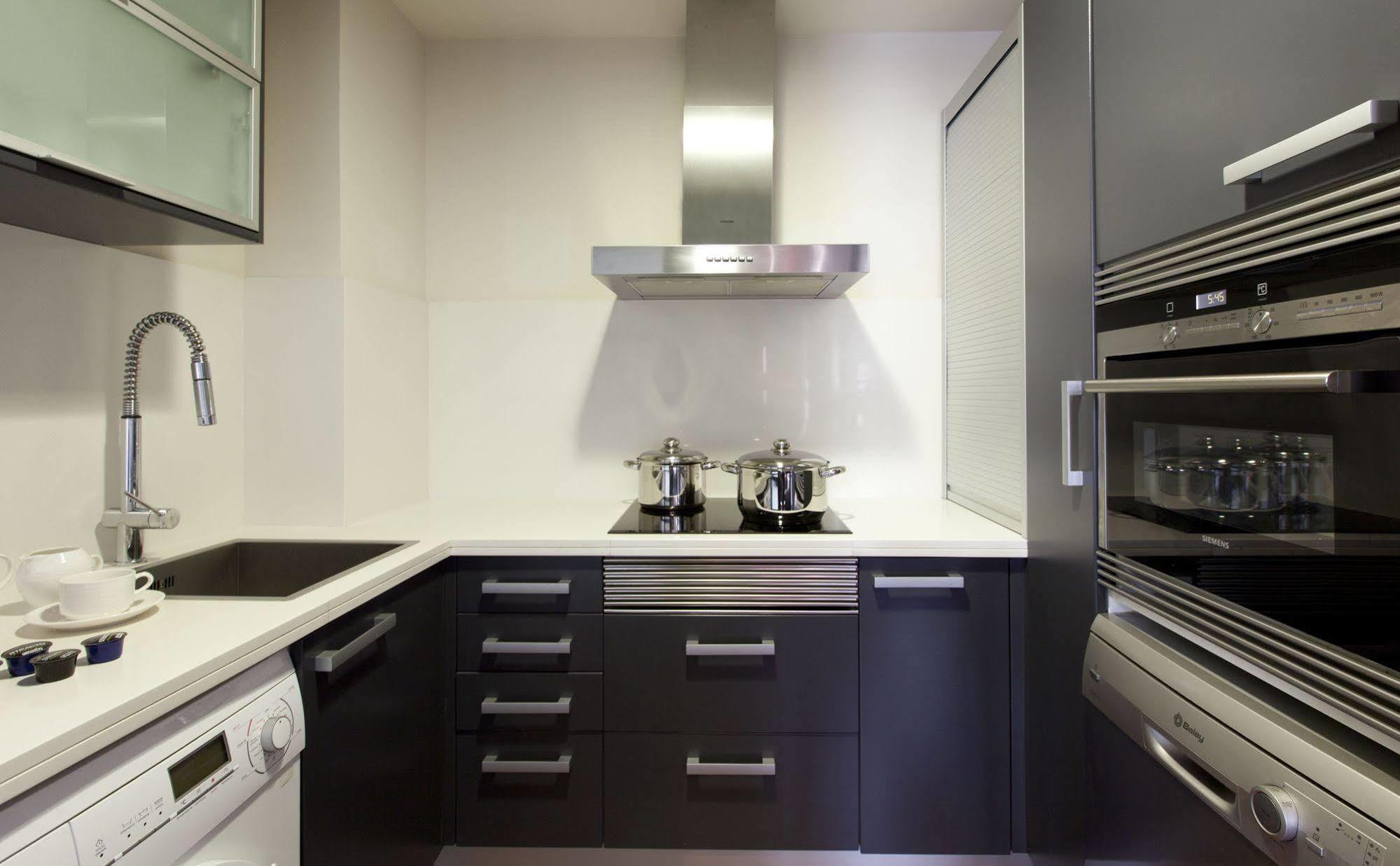 Suites Center Barcelona Eksteriør bilde
